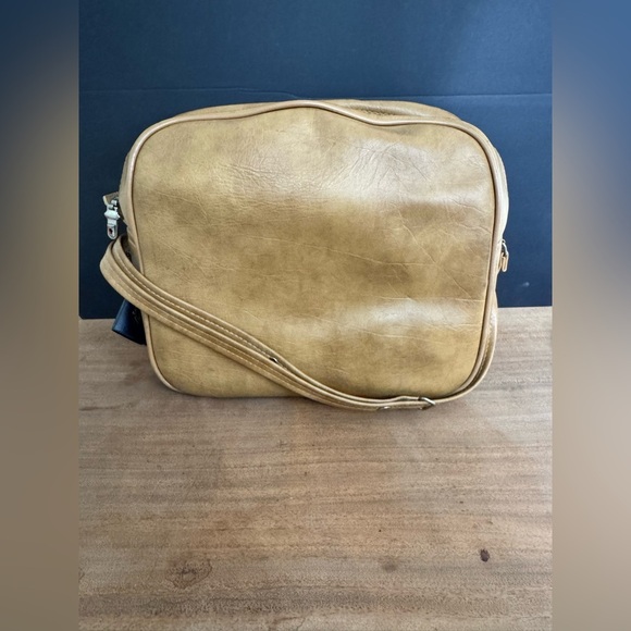 Vintage 70’s Flite-Line Mustard Zip Hand Luggage Yellow Overnight Travel Bag - Picture 3 of 12